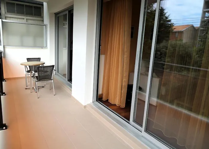 Apartmán Cosy Cocoon With Terrace Near The Sea Arcachon